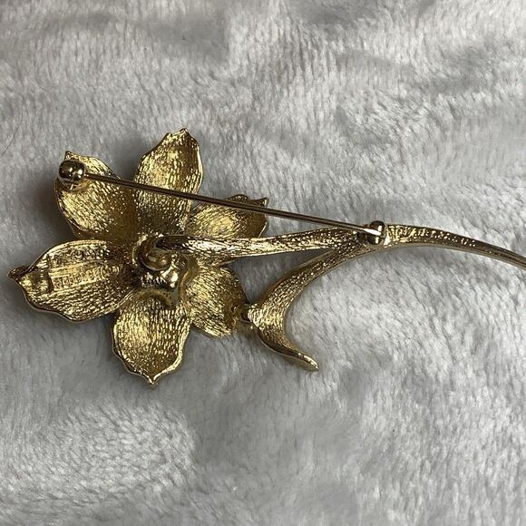 VTG 60's Marcel Boucher Signed Gold Plated Narcissus Flower Brooch w/Pearl 8367P - Picture 3 of 7